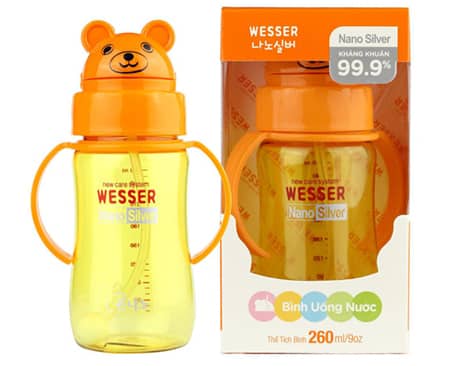 Bình tập uống nước cho bé Wesser là nhãn hiệu nổi tiếng hiện nay
