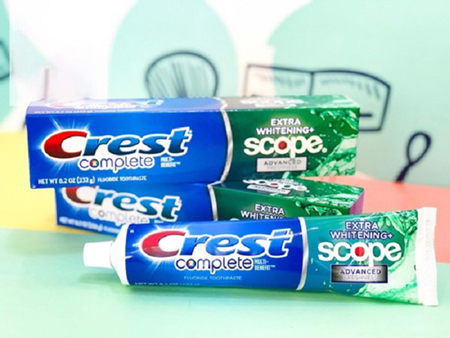 Complete Extra Whitening cung cấp nhiều dưỡng chất cho răng
